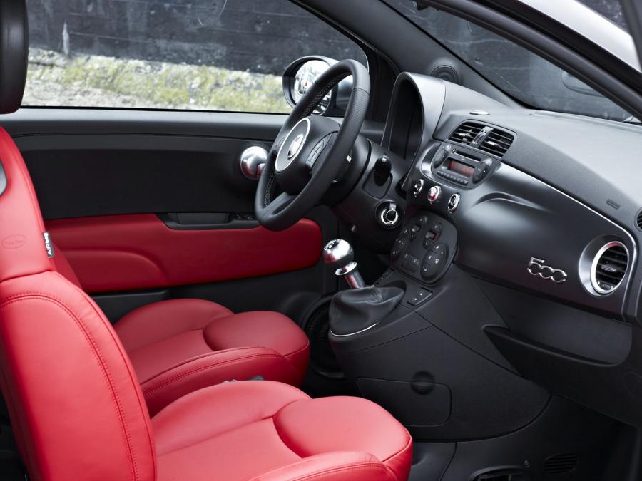  Fiat 500 Matt Black 2010 года  (фото 5 из 7)